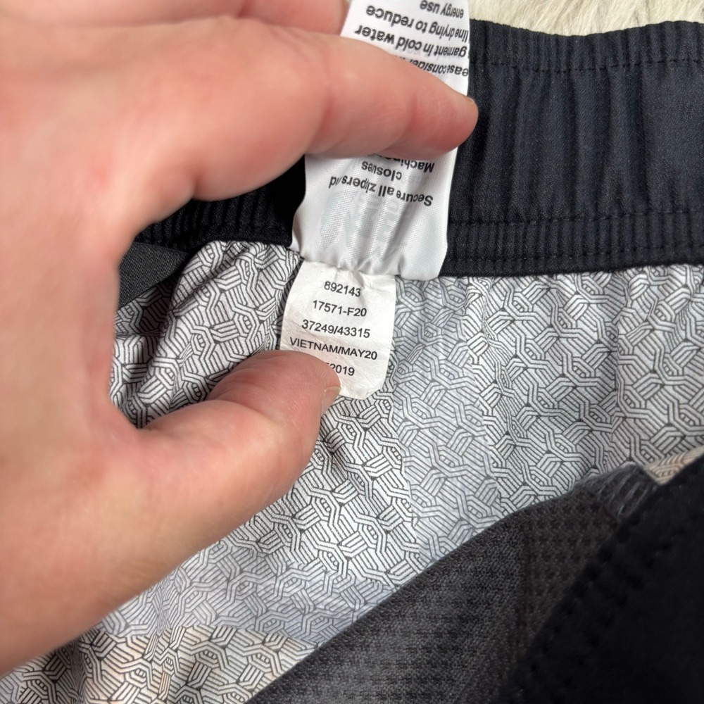 REI Women's LP Black Rainier Rain Pants Seam Sealed Drawstring Hems Waterproof - Picture 5 of 8